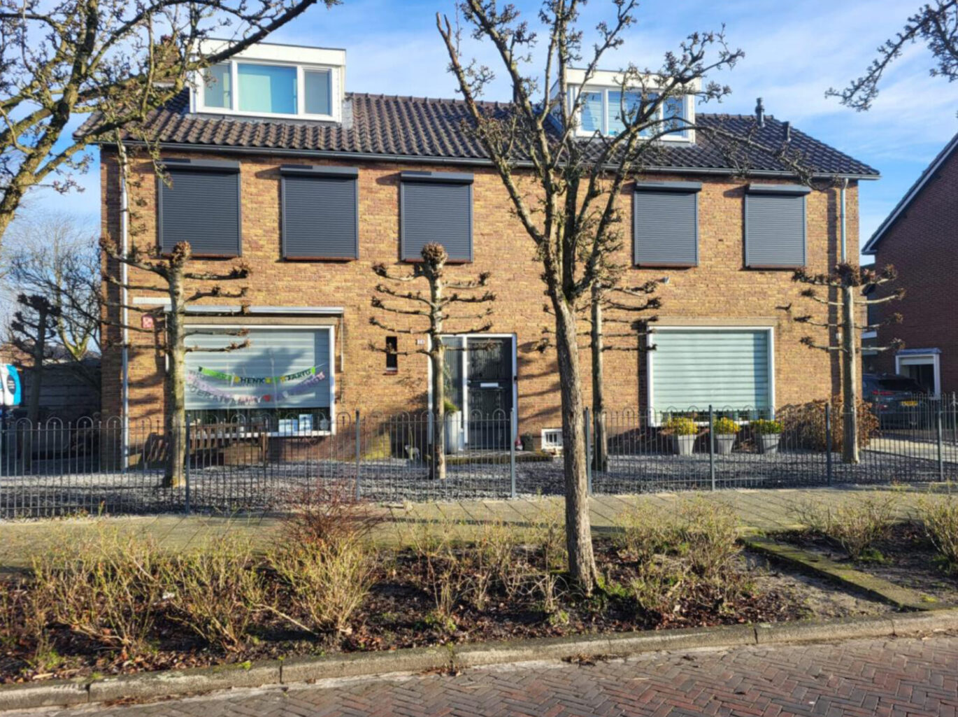 Byzon Solar rolluiken mooi woonhuis